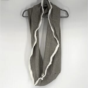 Farmhouse Frocks Infinity Loop Scarf OS Brown White Scalloped Fringe Minimalist